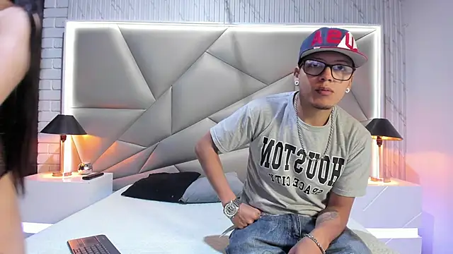 Bonny Bonss online show from January 30, 7:26 pm