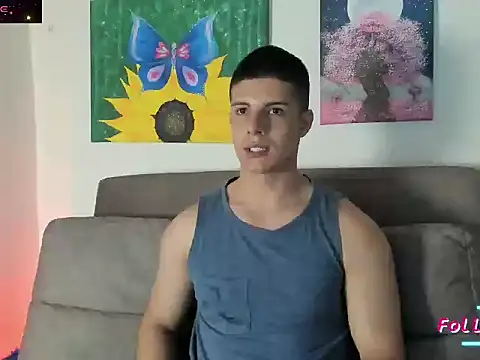 Snapshot of cory_okell chatting on April 9, 1:38 am cory okell online show from April 9, 1:38 am