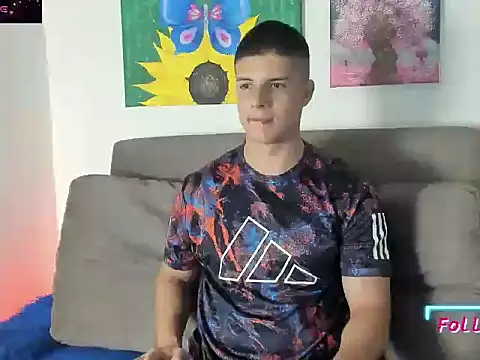 Snapshot of cory_okell chatting on April 15, 12:28 am cory okell online show from April 15, 12:28 am