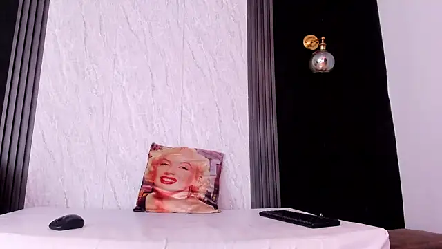 YummyDuooo online show from March 7, 11:51 am