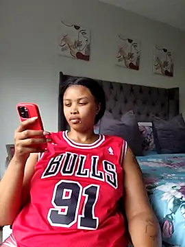 Snapshot of Drippincaty chatting on January 17, 9:25 am Drippincaty online show from January 17, 9:25 am