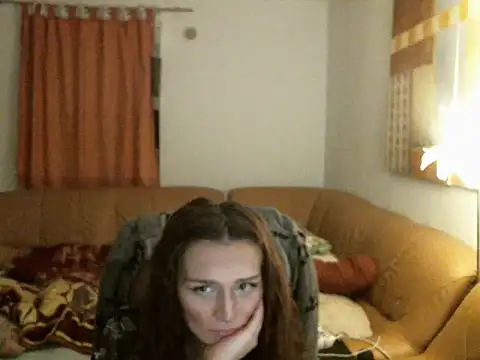 ludovika09 online show from May 19, 8:26 pm