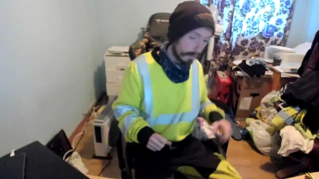 sexy264329 online show from February 14, 8:11 am