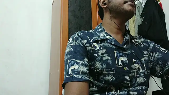 Awesomehotboy online show from December 15, 2:32 pm