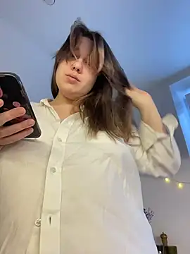 SuzieMurray online show from January 16, 7:12 am