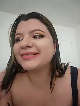 Snapshot of leidy_lanister chatting on March 16, 8:54 pm leidy lanister online show from March 16, 8:54 pm