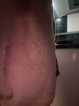 Im Little online show from February 27, 6:29 am