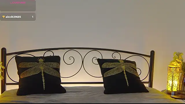 KarnetJ online show from September 21, 8:10 pm