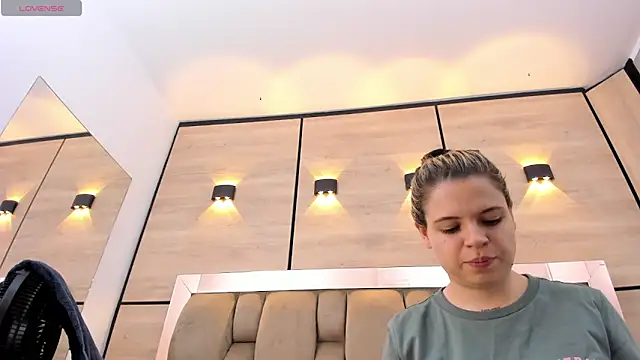 dorothy vegga online show from January 8, 4:15 am