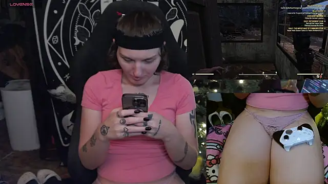 BrandiWRLD 999 online show from January 18, 11:33 pm