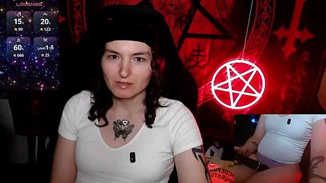 BrandiWRLD 999 online show from October 16, 9:38 pm