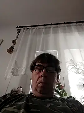 Lisak951 online show from December 2, 10:31 am