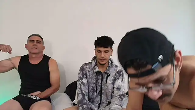 Benjamin show online show from February 2, 8:40 pm