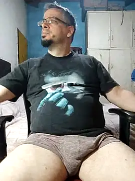 Snapshot of MrBig_2024 chatting on February 19, 9:14 pm MrBig 2024 online show from February 19, 9:14 pm