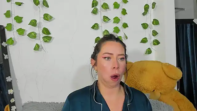 JanneKim online show from December 1, 3:55 am