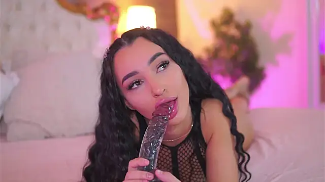 DeniseDevilles online show from March 19, 12:34 pm