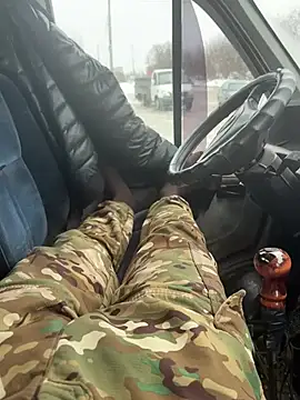 Snapshot of AlexGWoW chatting on February 16, 9:05 am AlexGWoW online show from February 16, 9:05 am