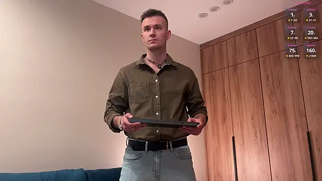 cute mark online show from April 11, 6:12 pm