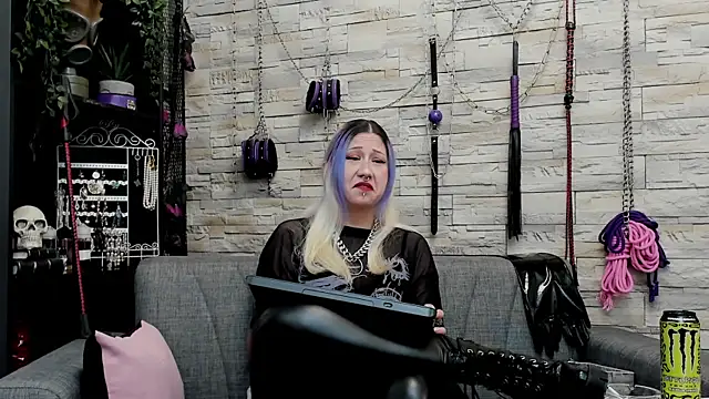 CruelMistress online show from January 7, 1:19 am