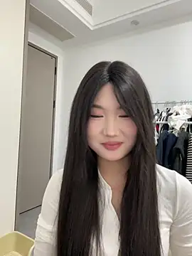 xyebobs online show from November 23, 4:29 pm