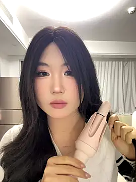 xyebobs online show from December 17, 2:34 pm