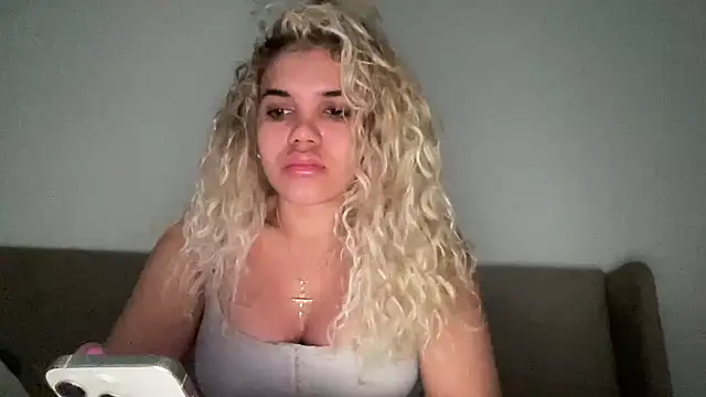 brithneysquirt online show from February 17, 7:16 am