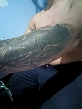 Javierhot666 online show from April 6, 7:37 pm