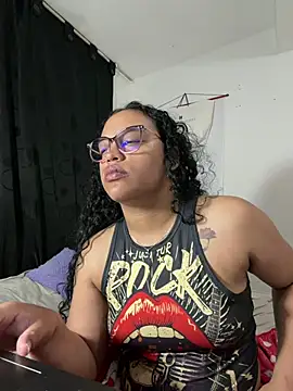 angela angels  online show from May 25, 10:32 am