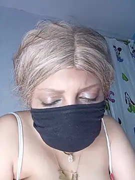 Loolly online show from July 21, 9:06 pm