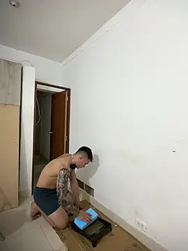  EUFRATES  online show from April 4, 3:38 am