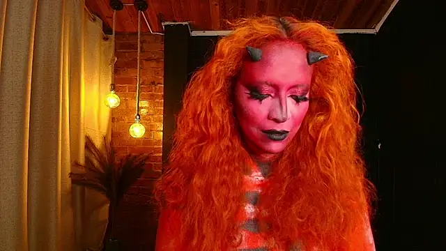 sahra taylor  online show from October 24, 2:57 pm