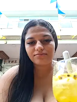 Snapshot of girl_milk1 chatting on June 25, 10:03 pm girl milk1 online show from June 25, 10:03 pm