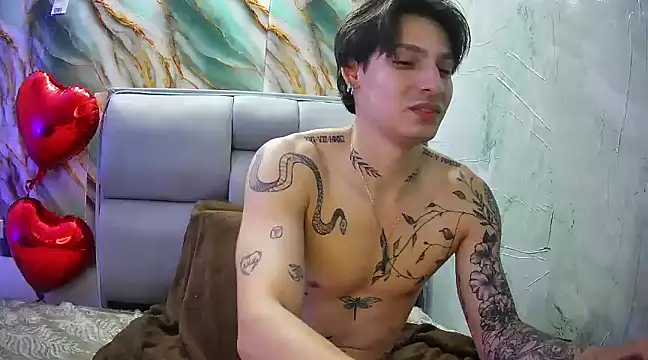 Apolo Hidalgo01 online show from February 7, 4:24 pm