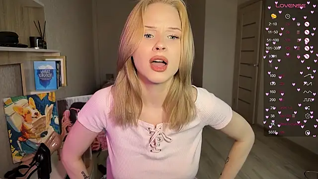 lisa barbie online show from October 22, 8:03 am