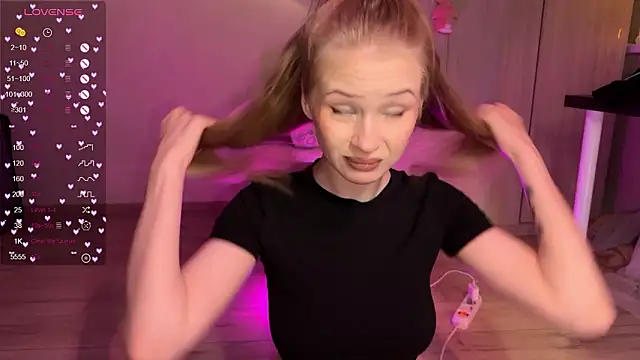 lisa barbie online show from February 5, 7:07 pm