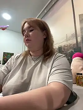 Emmy Greis online show from February 15, 7:39 pm