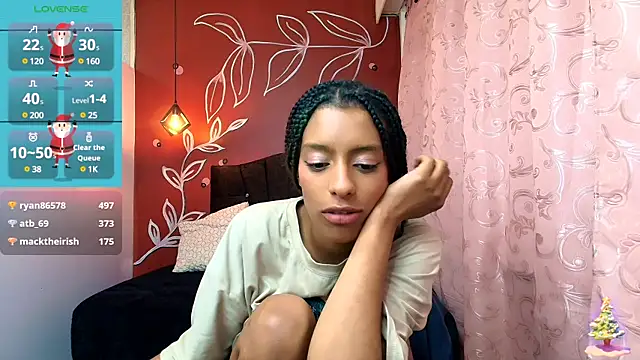 Zia Green online show from December 23, 3:33 pm