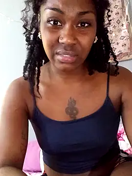 Snapshot of ebonycatlisaaaalime chatting on January 26, 5:23 pm ebonycatlisaaaalime online show from January 26, 5:23 pm