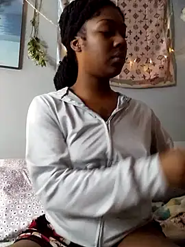 Snapshot of ebonycatlisaaaalime chatting on March 1, 1:07 pm ebonycatlisaaaalime online show from March 1, 1:07 pm