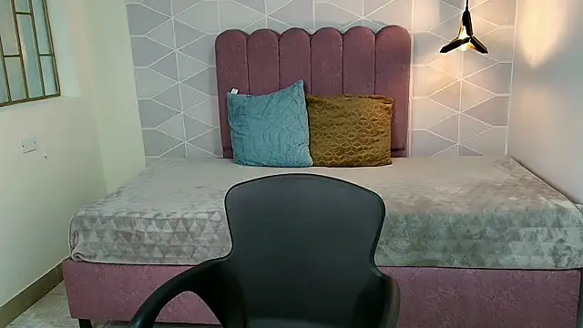 Asly Morgan online show from January 12, 5:03 am