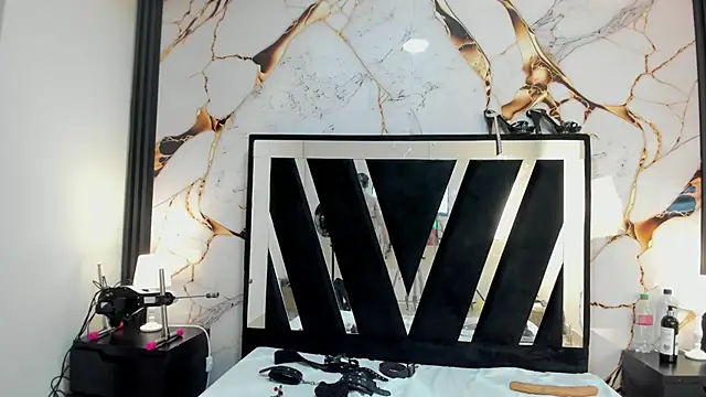 KarinaSimonz online show from September 14, 8:19 pm