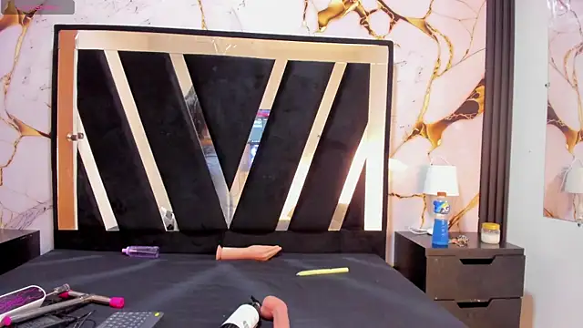 KarinaSimonz online show from January 13, 8:03 pm