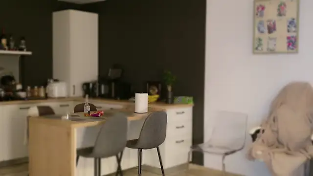 Lorennameliyy online show from September 25, 7:06 pm