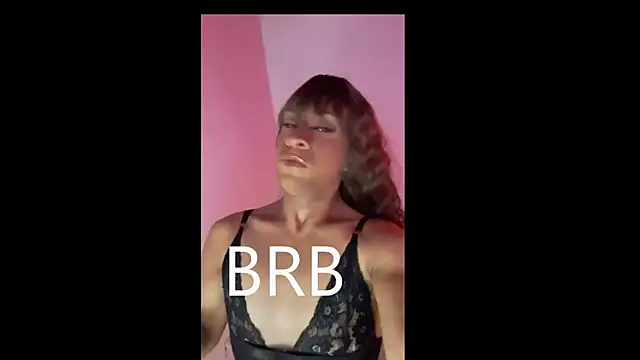 Snapshot of _JaaconLeon_ chatting on February 12, 6:25 pm JaaconLeon online show from February 12, 6:25 pm