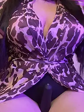 Snapshot of Cameelia chatting on December 21, 10:50 pm Cameelia online show from December 21, 10:50 pm