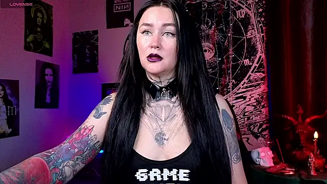 Emmybrightj  online show from May 21, 2:07 am