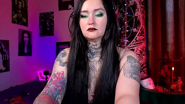 Emmybrightj  online show from May 24, 2:05 am