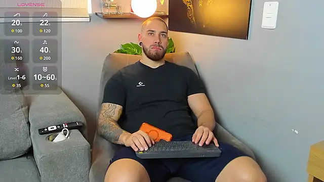 Giorgio-Leone online show from March 1, 8:55 pm