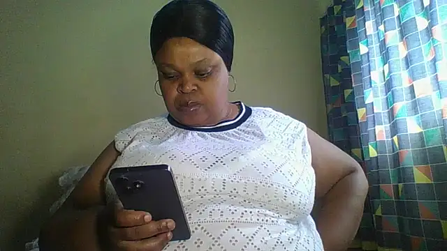 9voluptiustits online show from February 22, 6:57 am