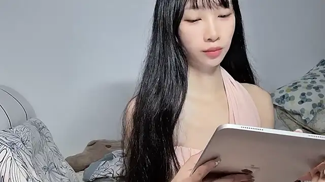 Lili-2 online show from July 18, 1:37 pm